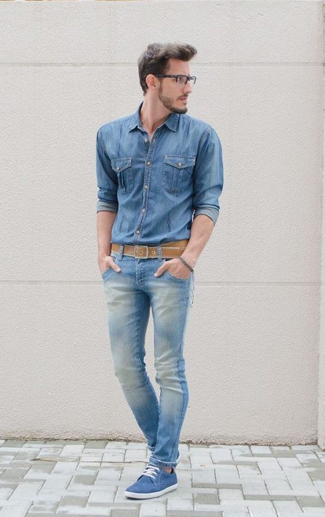 cach-phoi-so-mi-denim-trang-phuc-giup-nam-gioi-manh-me-hon